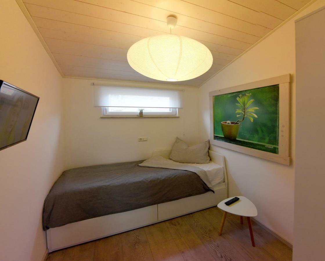 Petit-Chalet Am Hainer See Rotha Экстерьер фото